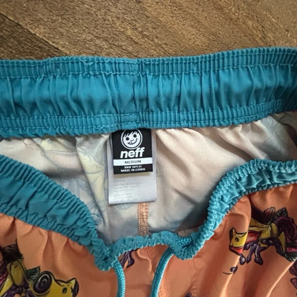 Neff mens‎ shorts Medium